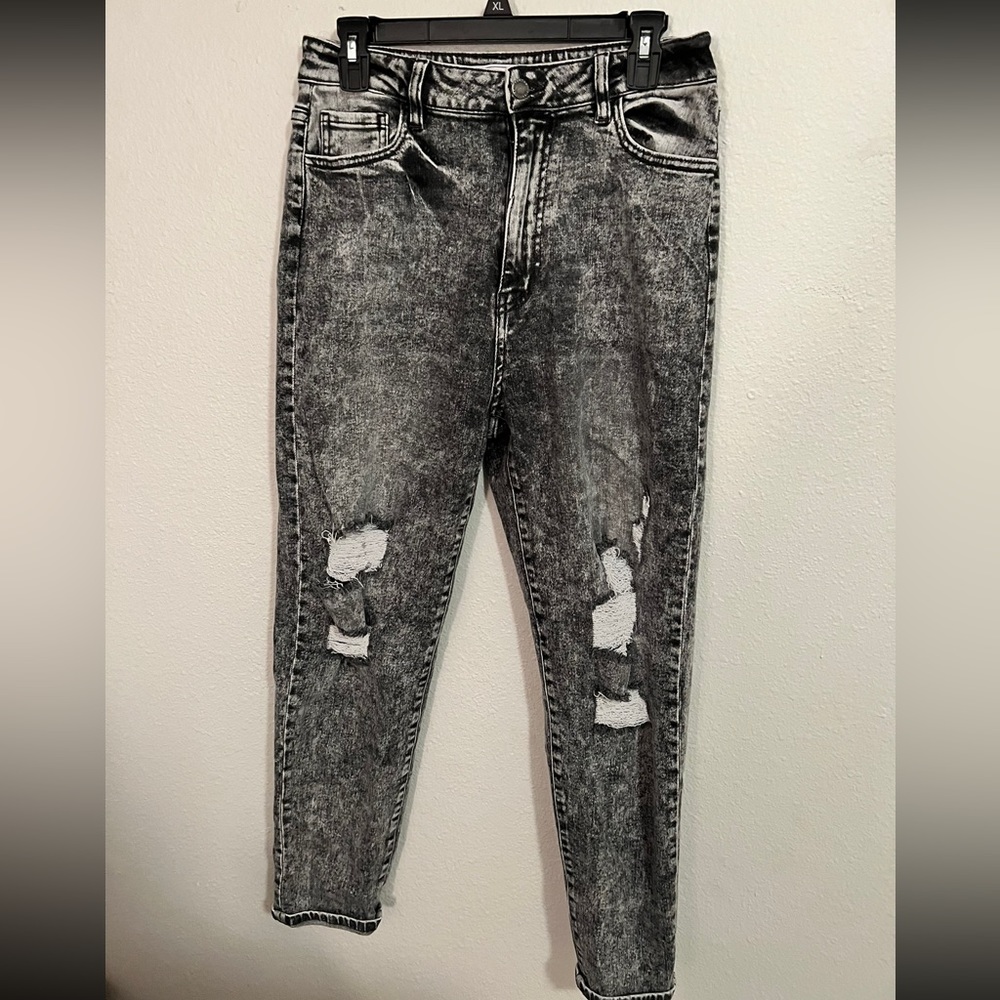 Buckle grey/black baggy jeans